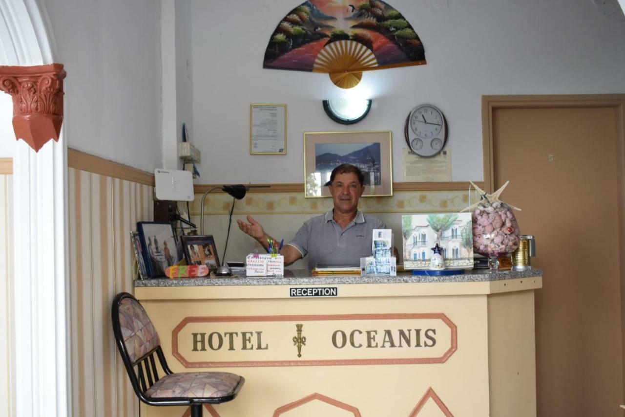 Oceanis Hotel Tirós المظهر الخارجي الصورة