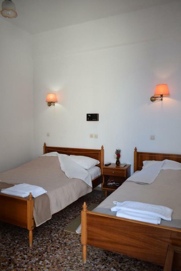 Oceanis Hotel Tirós المظهر الخارجي الصورة