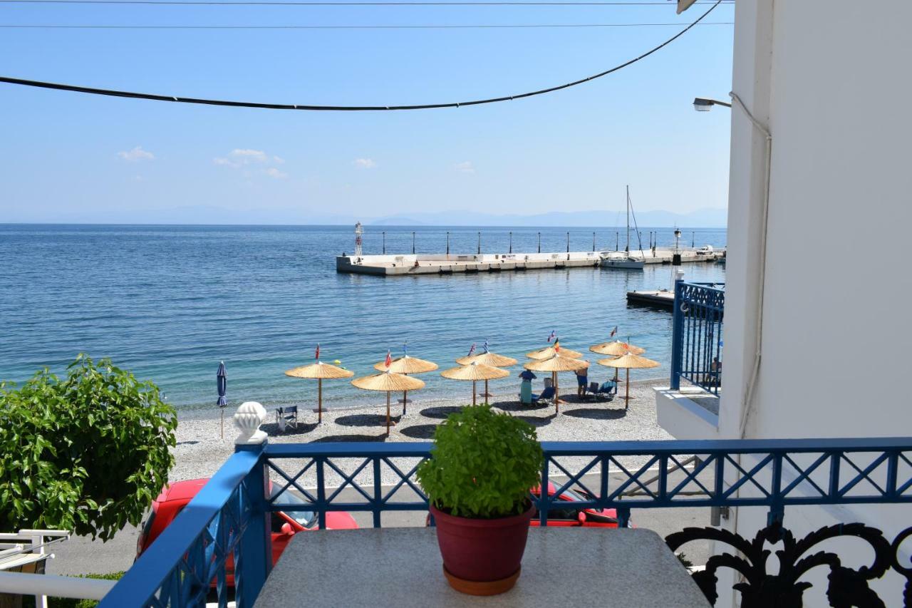 Oceanis Hotel Tirós المظهر الخارجي الصورة